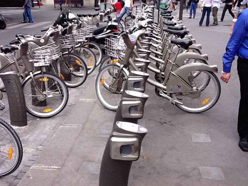 rent a bike in Paris